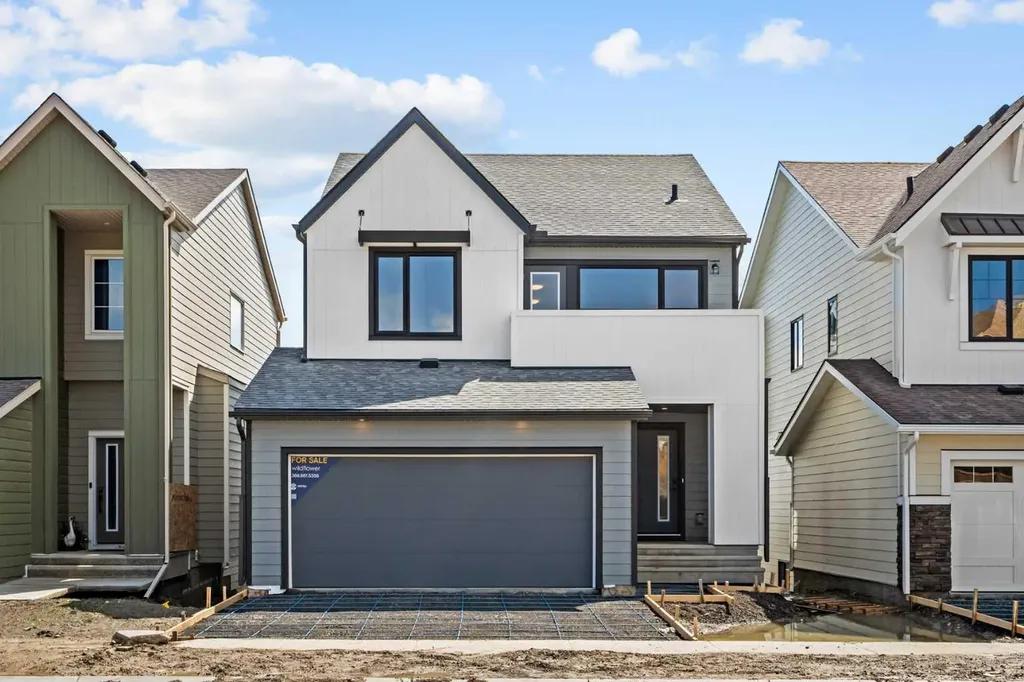 34 Wild Rose Bay SW Airdrie AB T4B 5X8