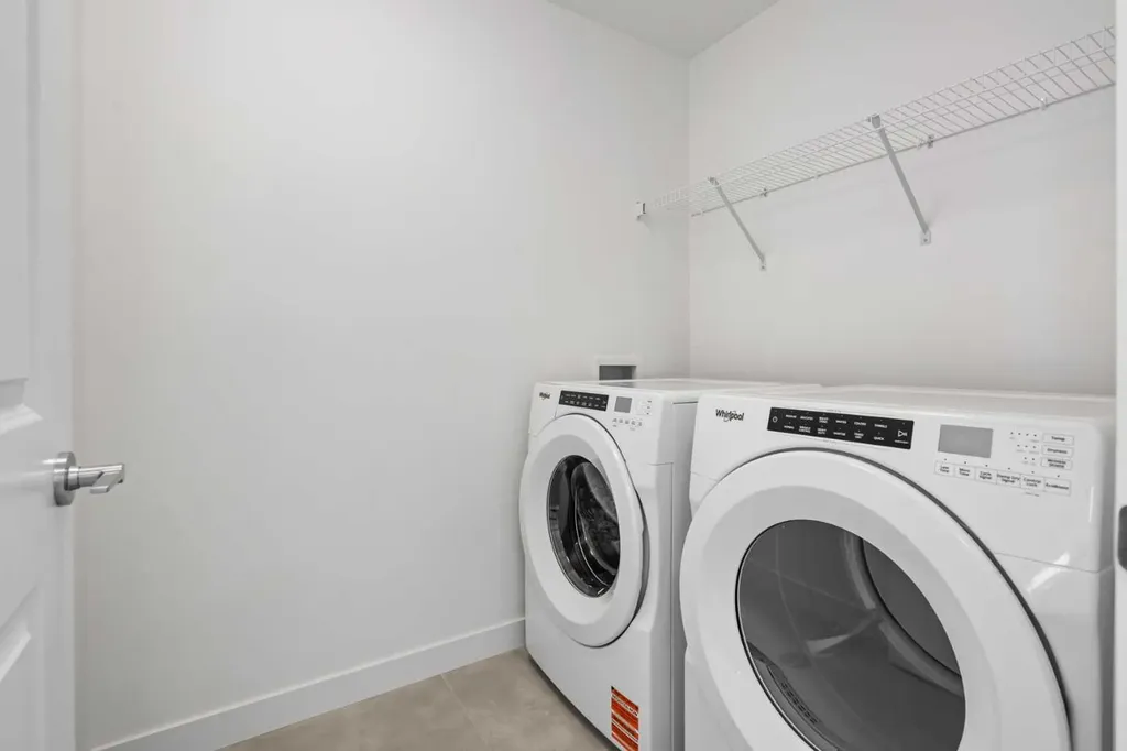 34 Wild Rose Bay SW Airdrie AB T4B 5X8