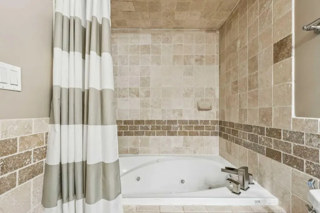 1915 26 Street SW Calgary AB T3E2A2