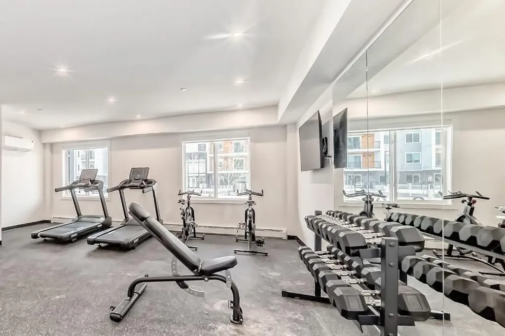 63 Corner Glen Crescent NE Calgary AB T3N2R6