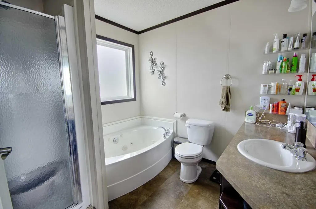436 Melba Avenue Enchant AB T0K0V0