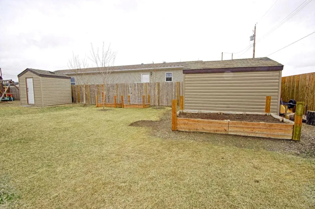 436 Melba Avenue Enchant AB T0K0V0