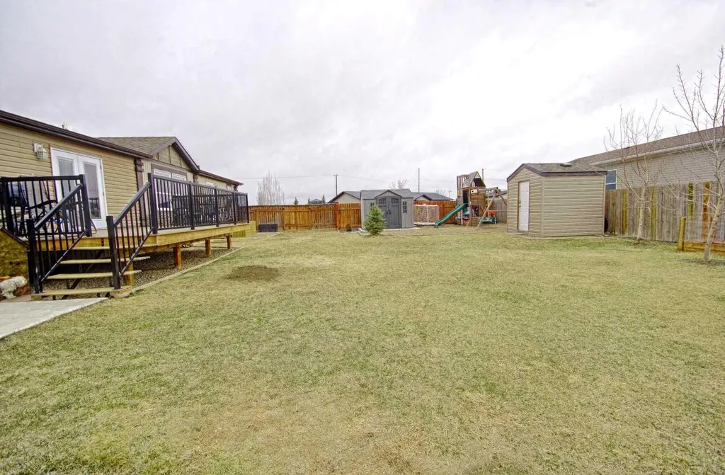 436 Melba Avenue Enchant AB T0K0V0