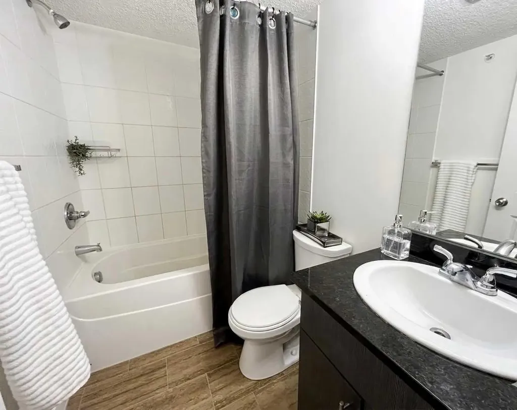 5 Saddlestone Way NE Calgary AB T3J0S2