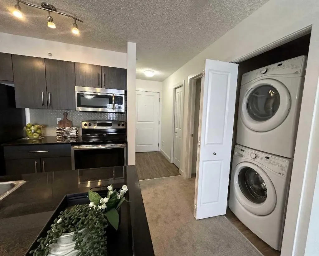 5 Saddlestone Way NE Calgary AB T3J0S2