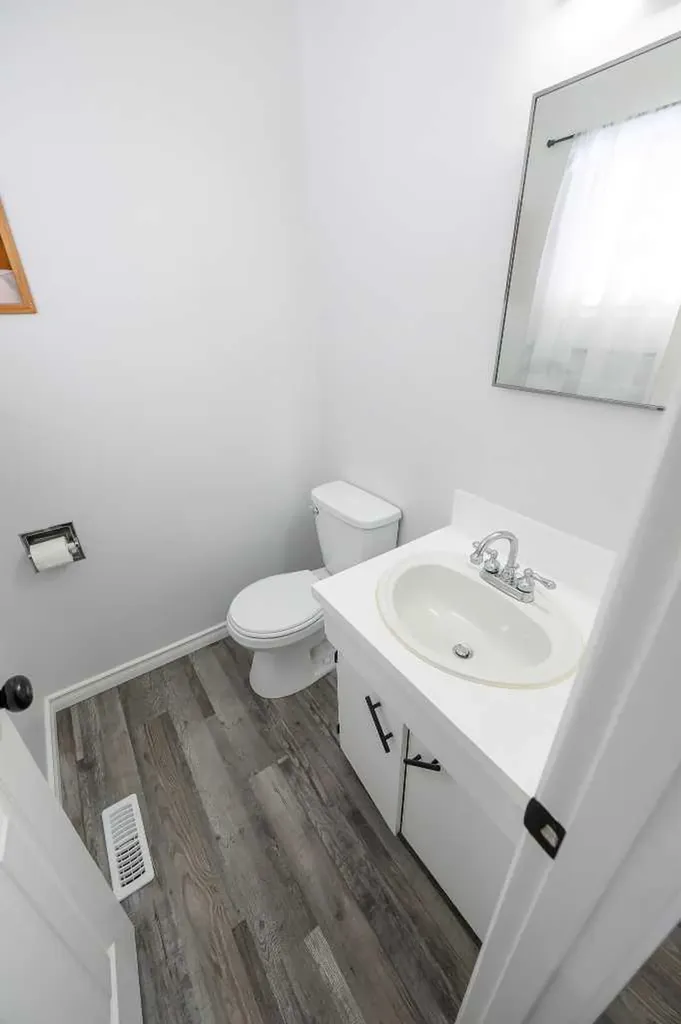 11421 96b Street Grande Prairie AB T8V3M8