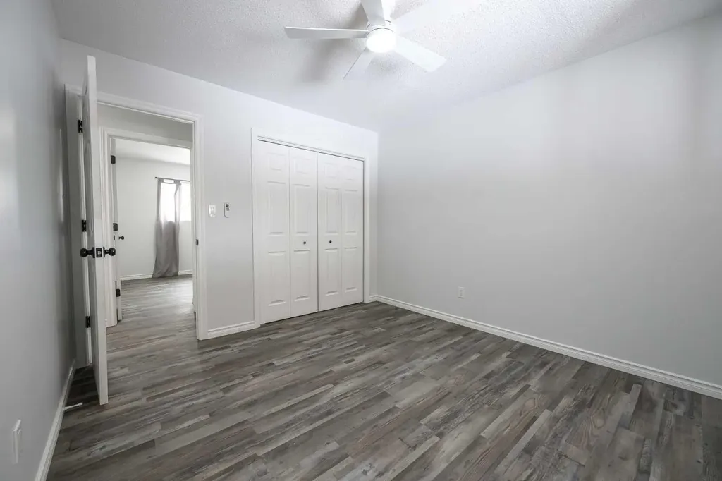 11421 96b Street Grande Prairie AB T8V3M8