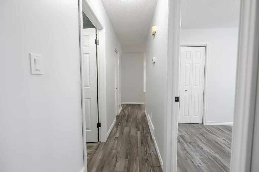 11421 96b Street Grande Prairie AB T8V3M8