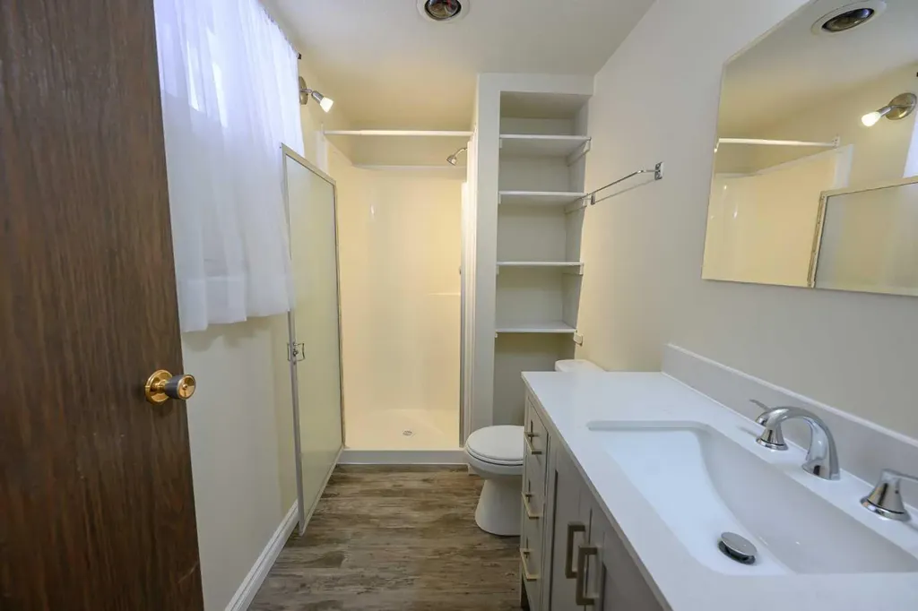 11421 96b Street Grande Prairie AB T8V3M8