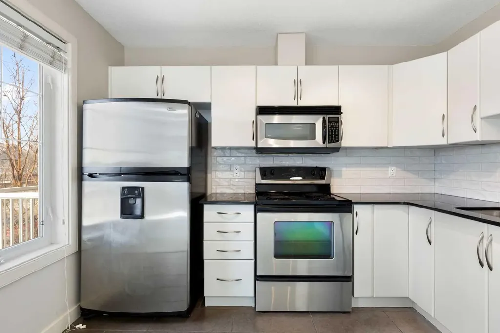 68 Chaparral Ridge Park SE Calgary AB T2X 0E3