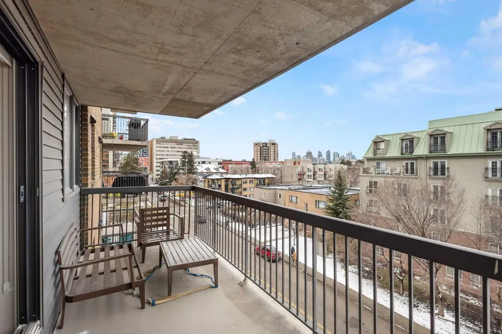 225 25 Avenue SW Calgary AB T2S 2V2