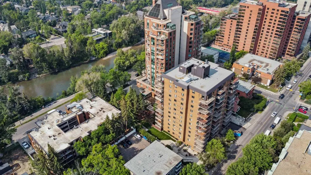 225 25 Avenue SW Calgary AB T2S 2V2
