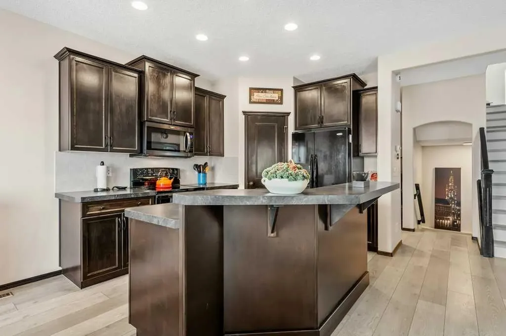 201 Pantego Road NW Calgary AB T3K 0B8