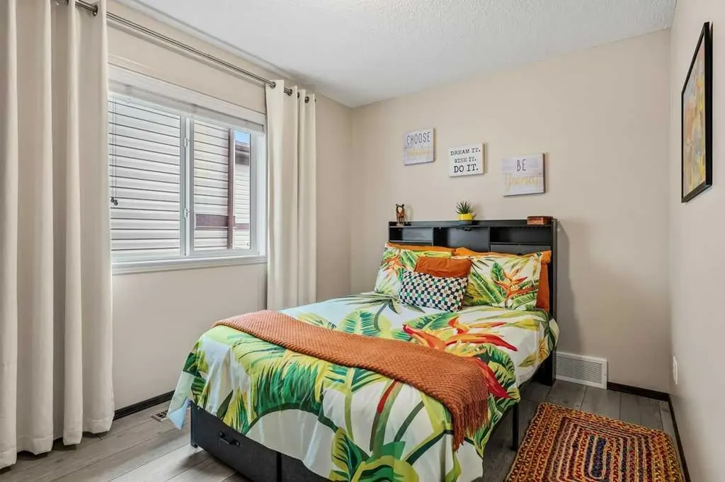 201 Pantego Road NW Calgary AB T3K 0B8