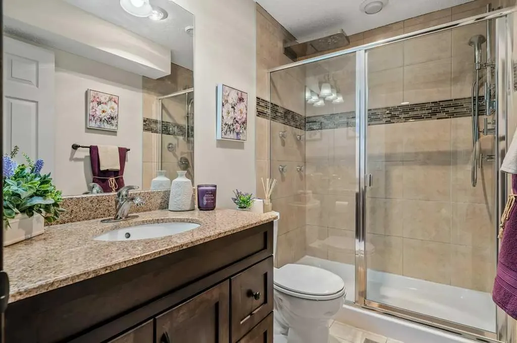 201 Pantego Road NW Calgary AB T3K 0B8