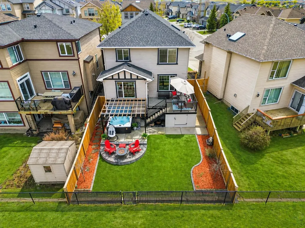 201 Pantego Road NW Calgary AB T3K 0B8