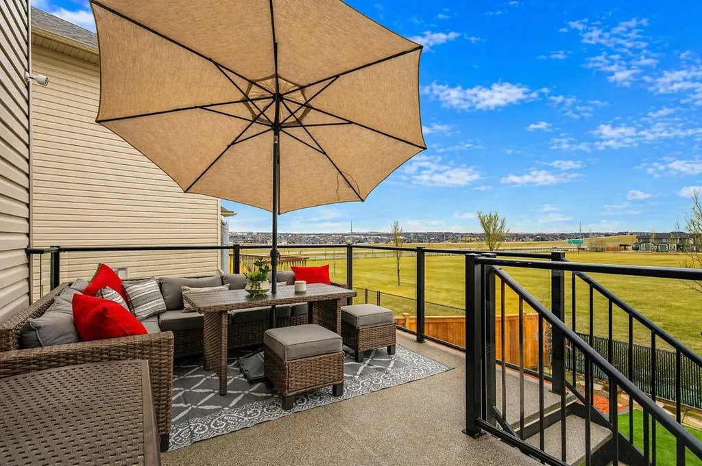 201 Pantego Road NW Calgary AB T3K 0B8