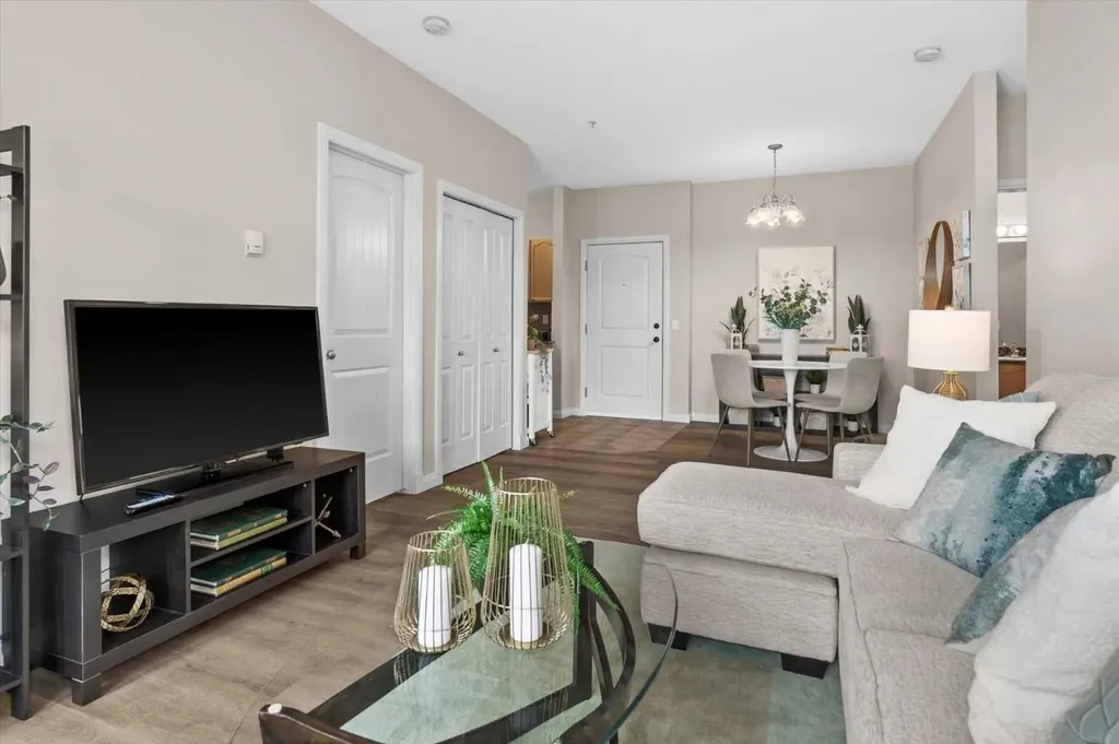 8 Prestwick Pond Terrace SE Calgary AB T2Z 4P3
