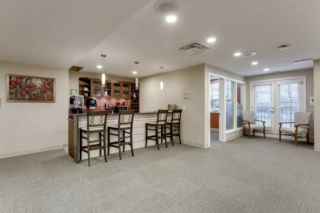 2635 Eversyde Avenue SW Calgary AB T2Y 5G9
