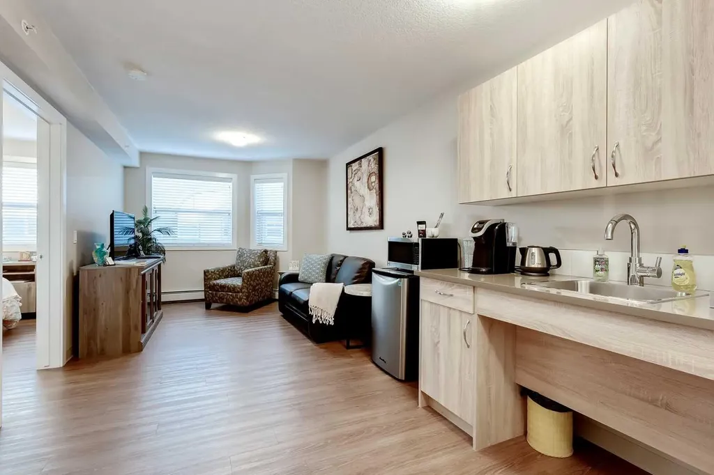 2635 Eversyde Avenue SW Calgary AB T2Y 5G9