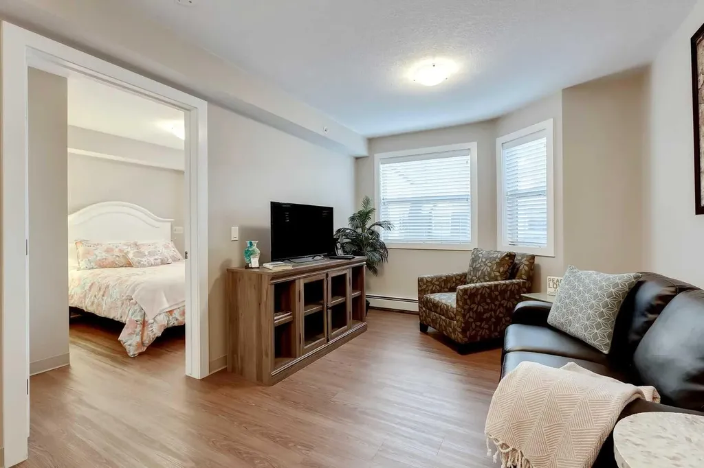 2635 Eversyde Avenue SW Calgary AB T2Y 5G9