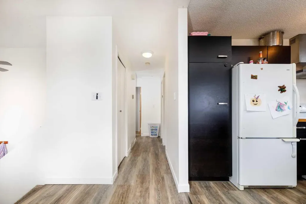 28 Goard Close Red Deer AB T4P 2M2
