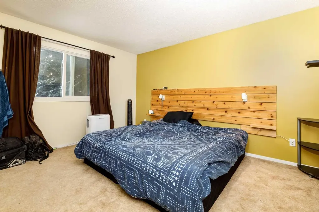 28 Goard Close Red Deer AB T4P 2M2