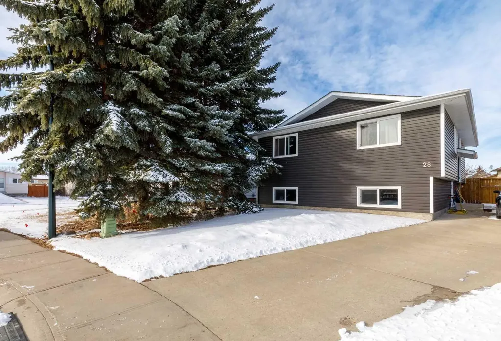 28 Goard Close Red Deer AB T4P 2M2