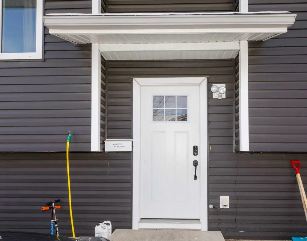 28 Goard Close Red Deer AB T4P 2M2