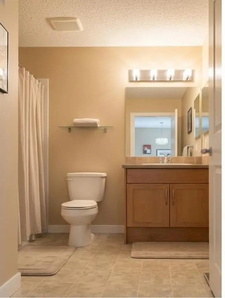 2233 34 Avenue SW Calgary AB T2T 6N2