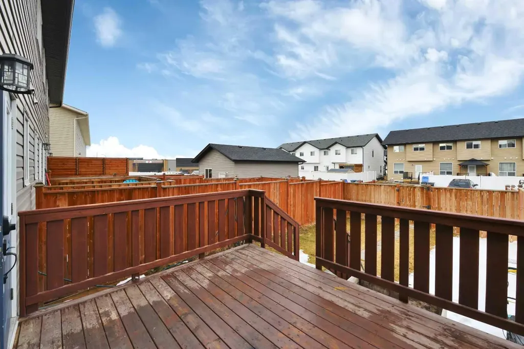 15 Iron Gate Boulevard Sylvan Lake AB T4S 0T6