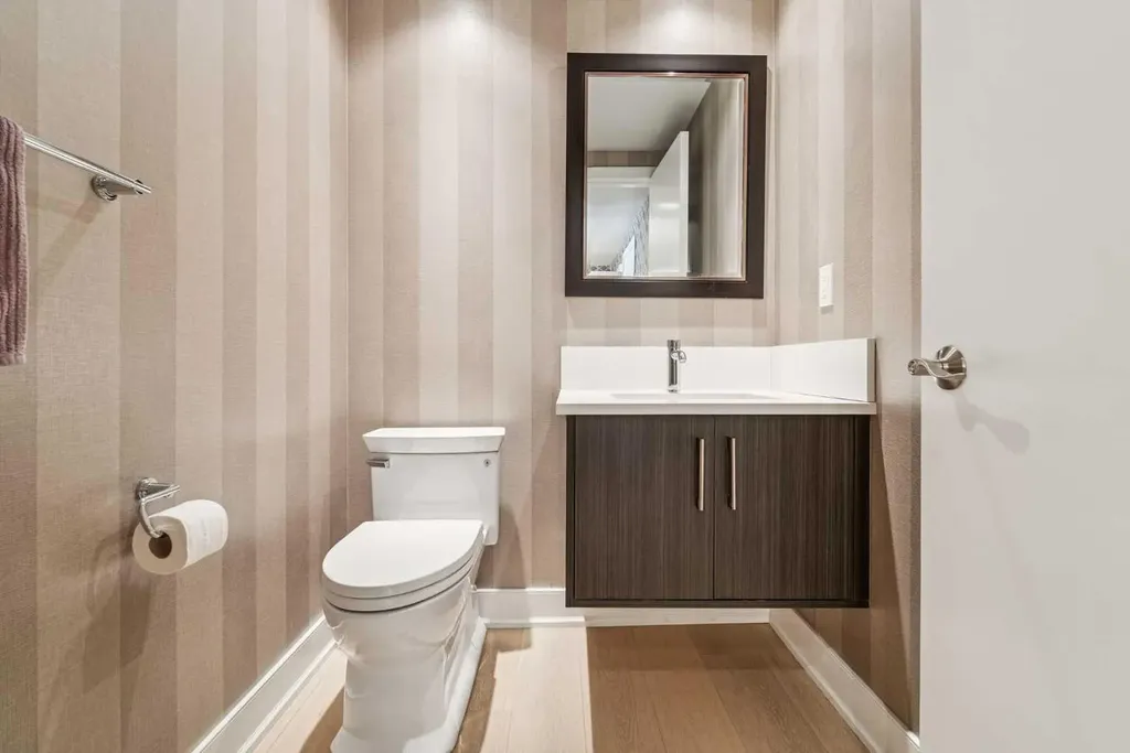 660 Eau Claire Avenue SW Calgary AB T2P 5K3