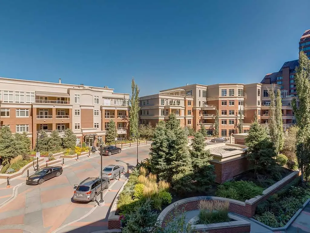 660 Eau Claire Avenue SW Calgary AB T2P 5K3