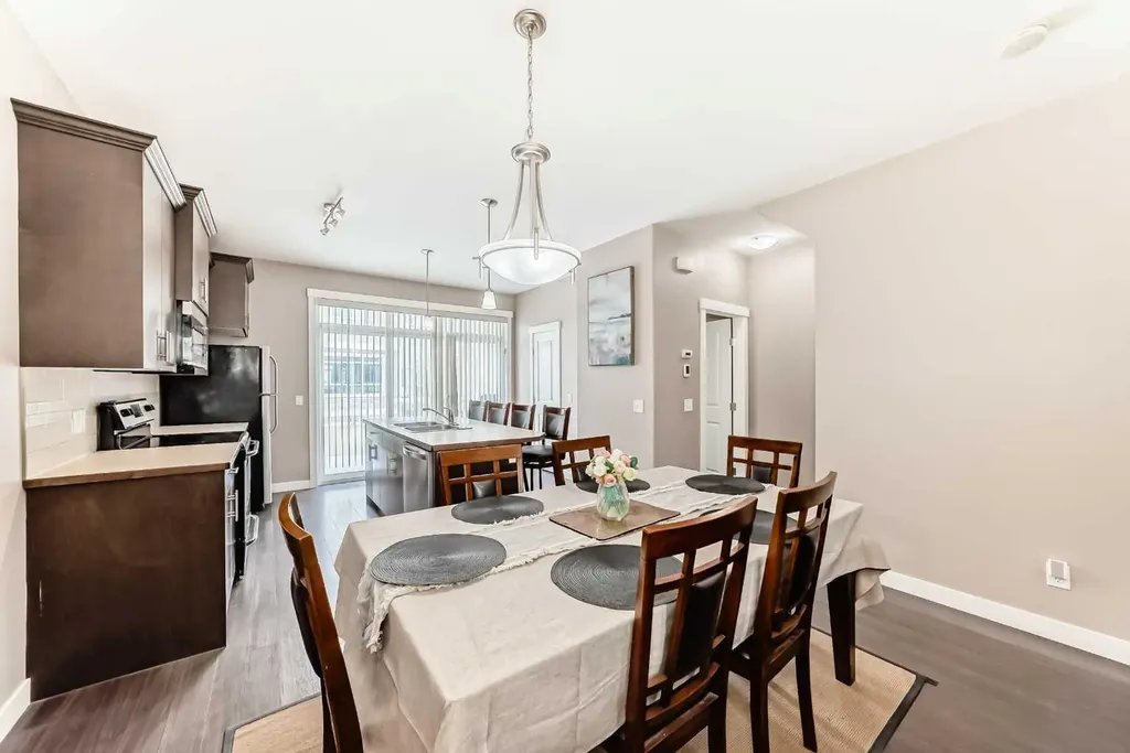 37 Skyview Ranch Gardens NE Calgary AB T2M3Y7