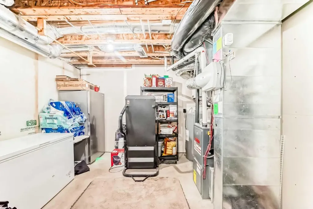37 Skyview Ranch Gardens NE Calgary AB T2M3Y7