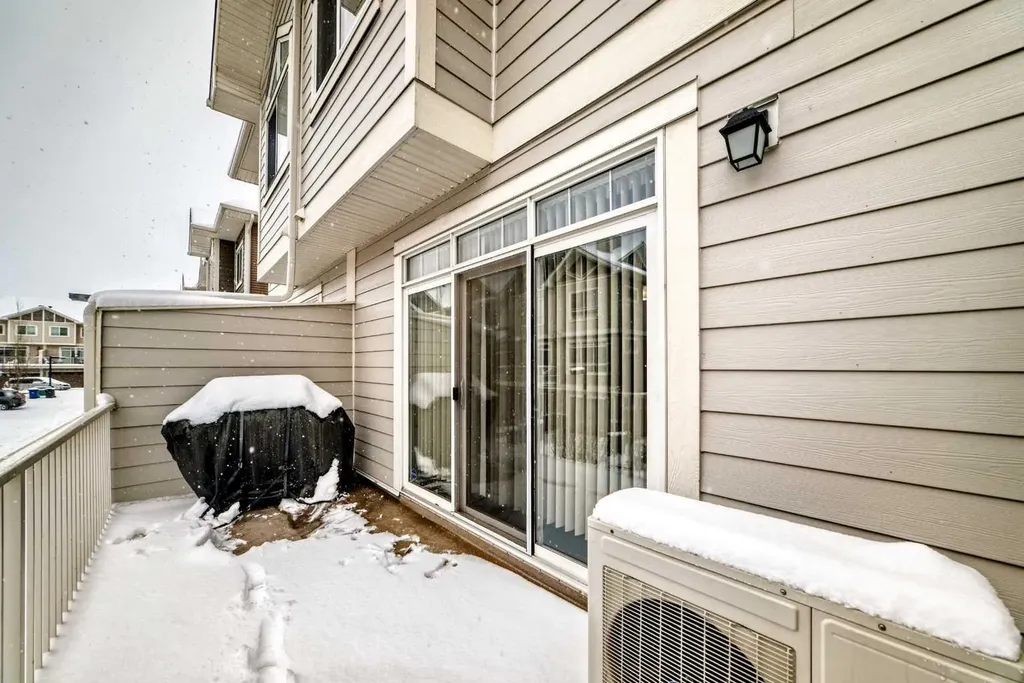 37 Skyview Ranch Gardens NE Calgary AB T2M3Y7