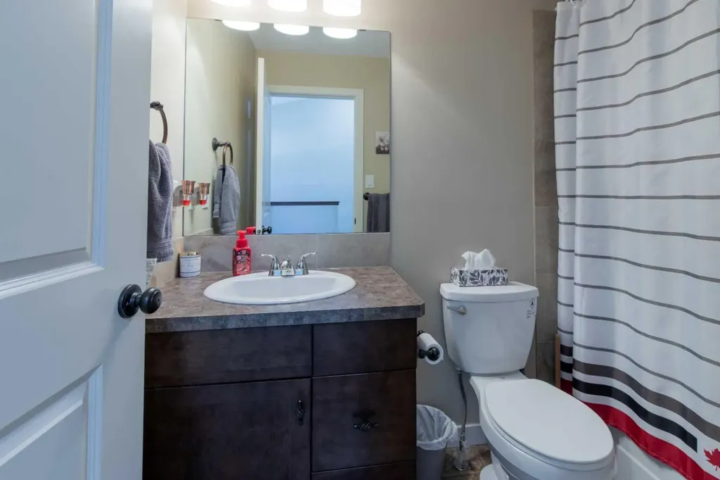 213 Lettice Perry Road N Lethbridge AB T1H 6Z3