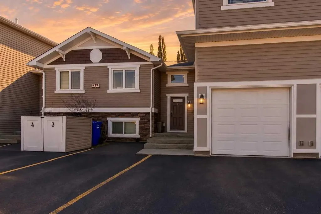 213 Lettice Perry Road N Lethbridge AB T1H 6Z3