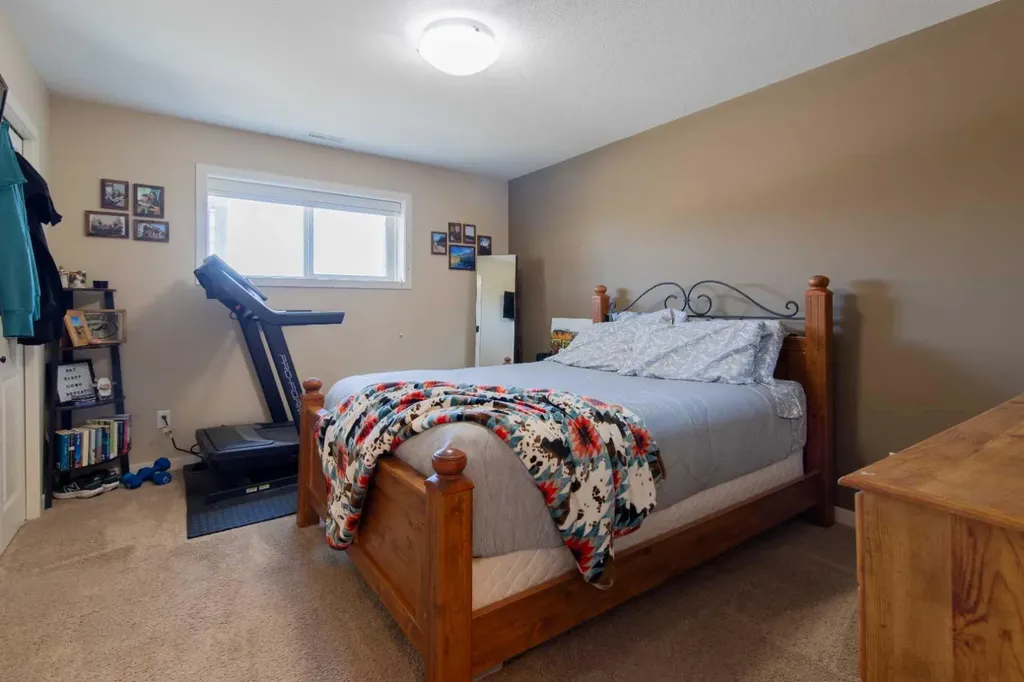 213 Lettice Perry Road N Lethbridge AB T1H 6Z3