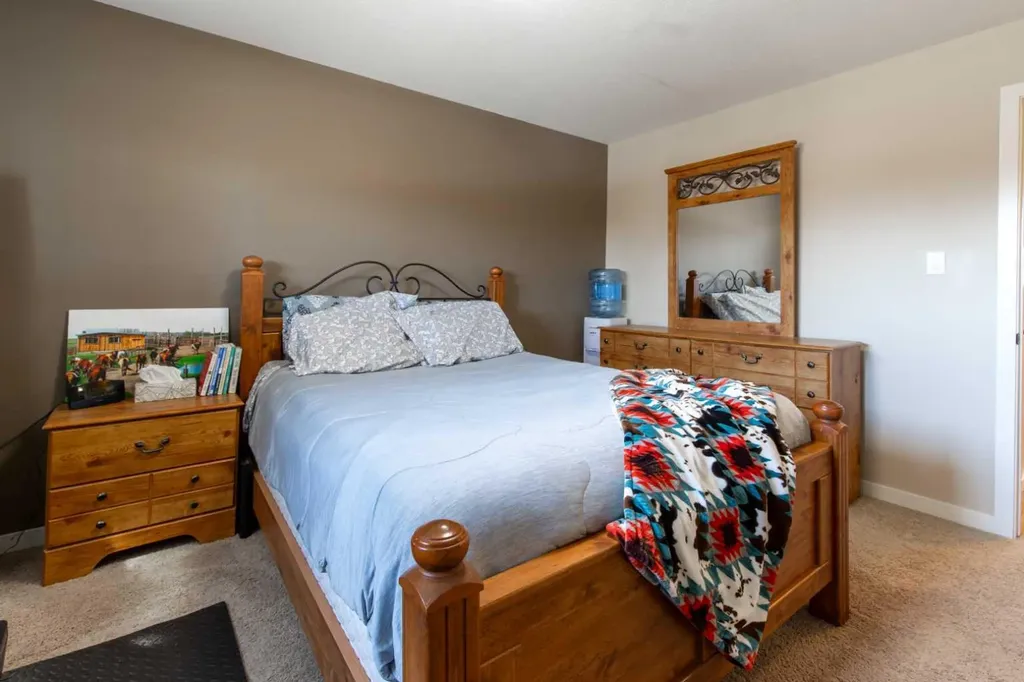 213 Lettice Perry Road N Lethbridge AB T1H 6Z3