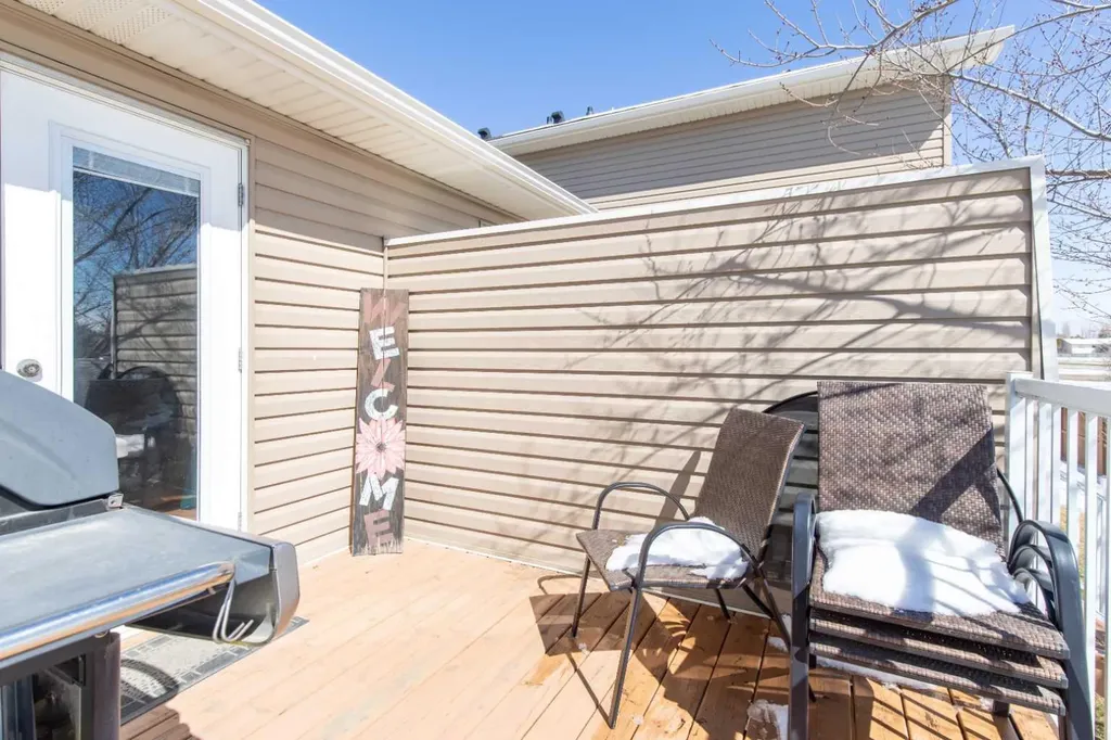 213 Lettice Perry Road N Lethbridge AB T1H 6Z3