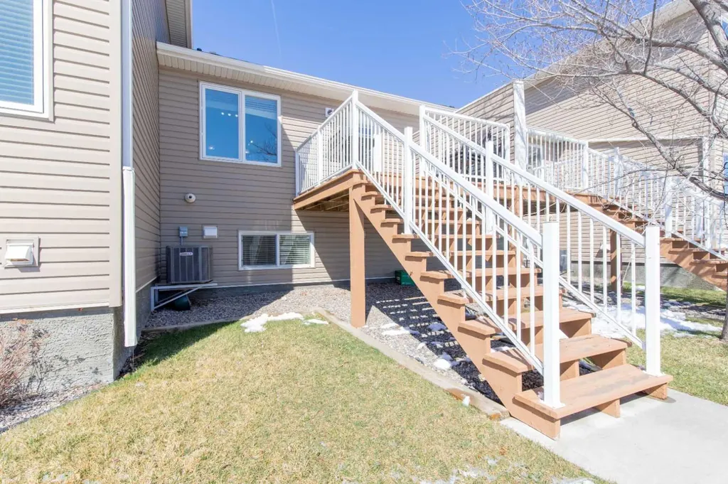213 Lettice Perry Road N Lethbridge AB T1H 6Z3