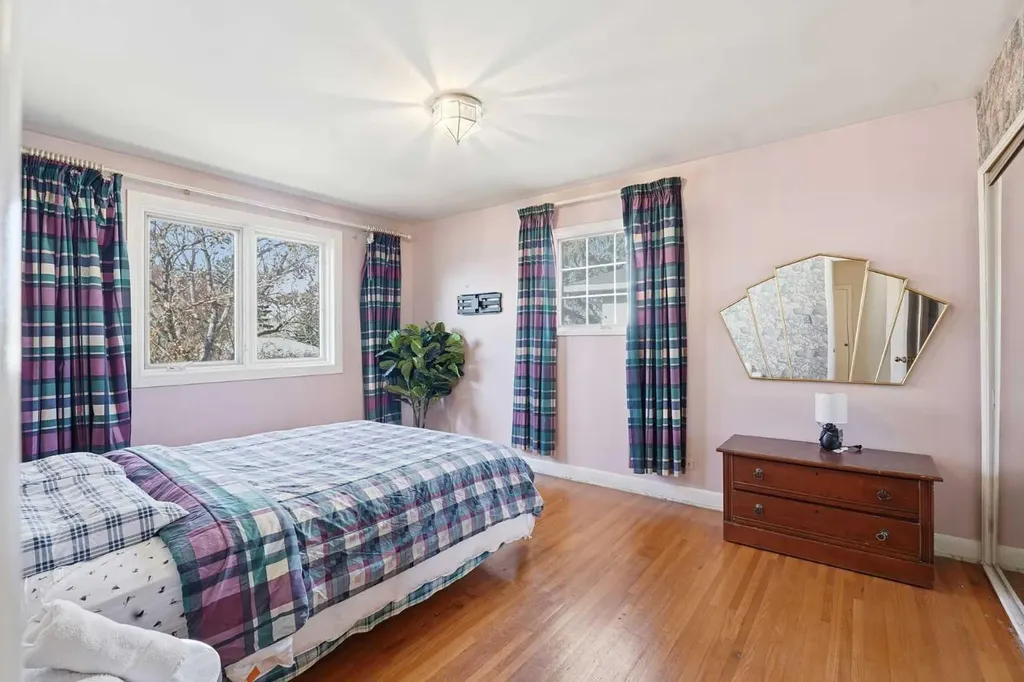 2314 Richmond Road SW Calgary AB T2T 5E4