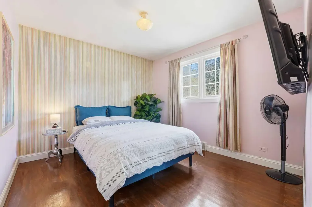 2314 Richmond Road SW Calgary AB T2T 5E4