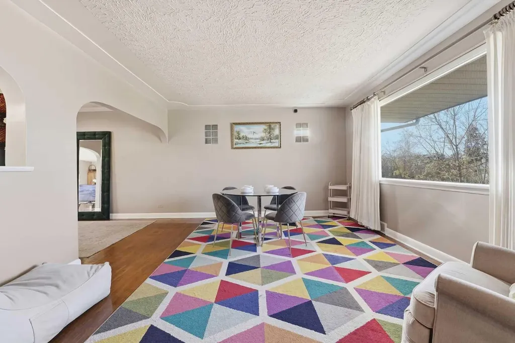 2314 Richmond Road SW Calgary AB T2T 5E4