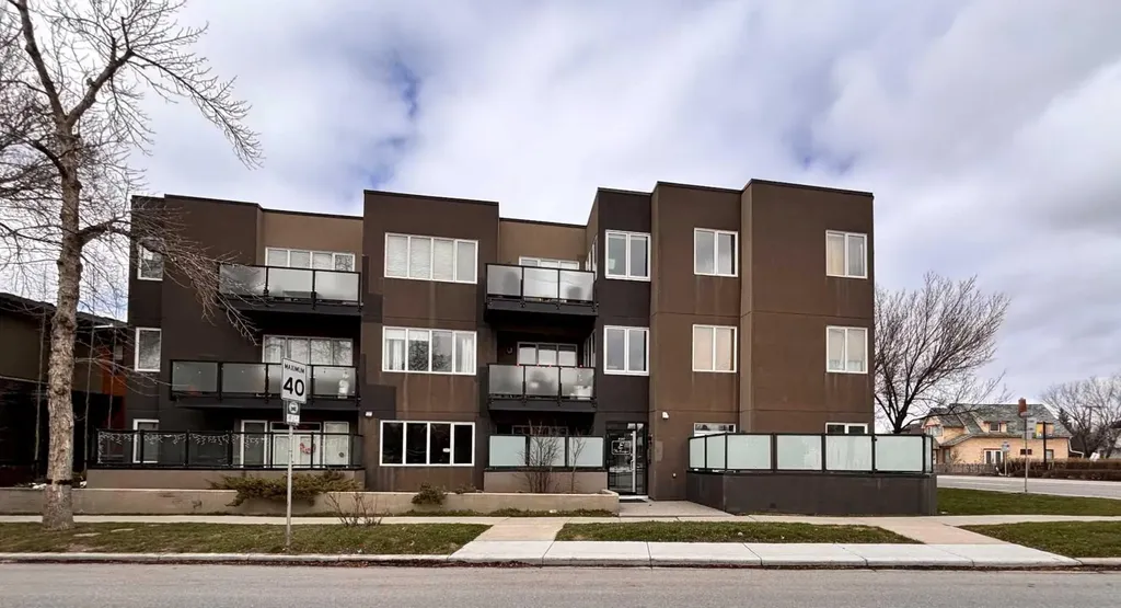 320 12 Avenue NE Calgary AB T2E 1A4