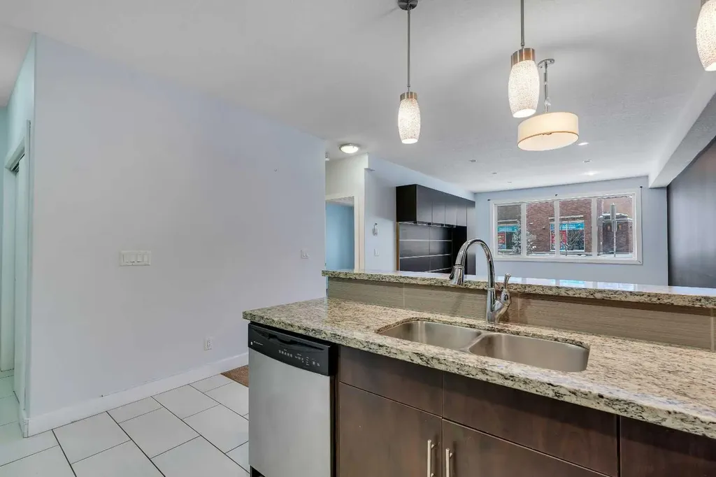 320 12 Avenue NE Calgary AB T2E 1A4
