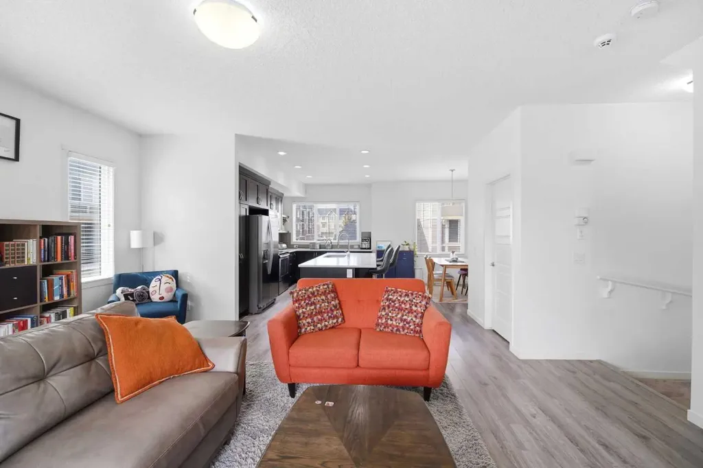 301 Nolanlake Villas NW Calgary AB T3R 0Z7