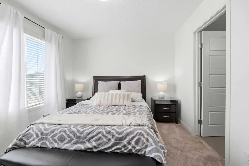 301 Nolanlake Villas NW Calgary AB T3R 0Z7