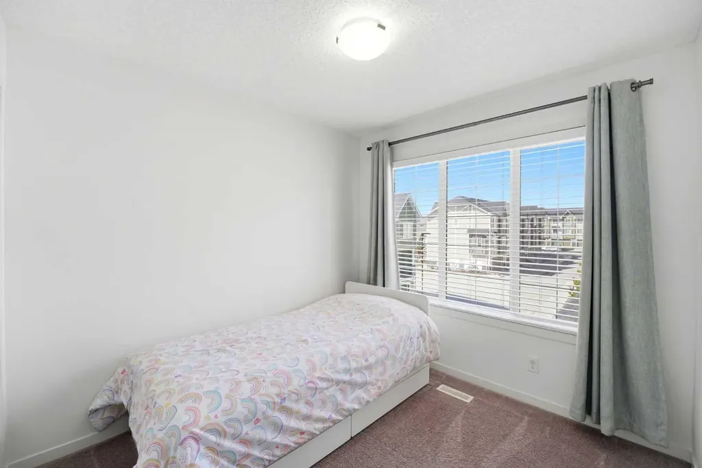 301 Nolanlake Villas NW Calgary AB T3R 0Z7